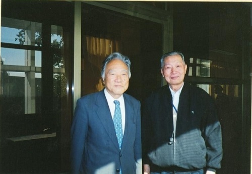 8、王文采（右）与田村道夫在植物所标本馆合影.jpg