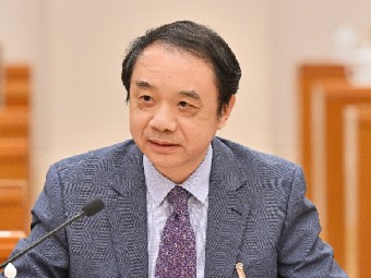 王贻芳代表：科研管理要给“中间层”自主权