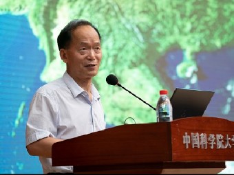 国科大新生成功“追星”院士专家