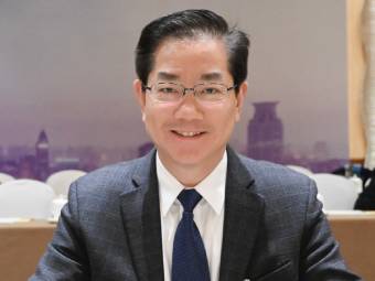 范先群代表：全方位提升老年人生活质量